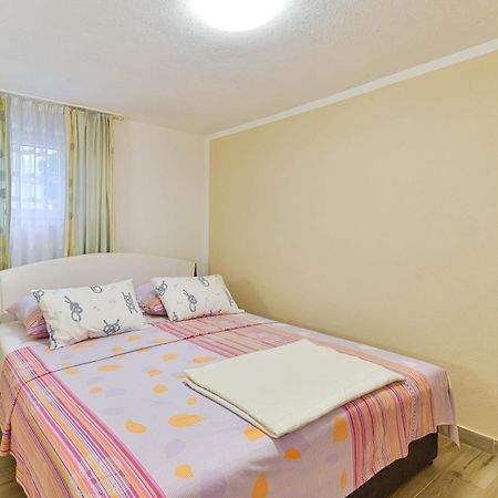 Borik Apartment Pedic زادار الغرفة الصورة